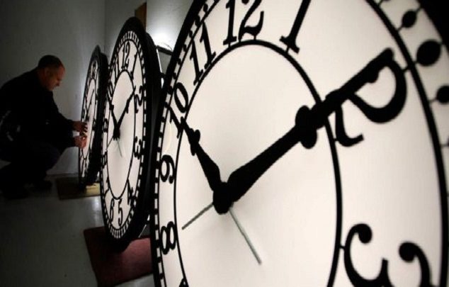 رسميا.. إضافة 60 دقيقة إلى الساعة القانونوية بالمملكة يوم الأحد 2 يوليوز المقبل