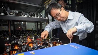 Photo of عالم فيزياء صيني يفوز بجائزة “آر. دبليو. وود” لعام 2019