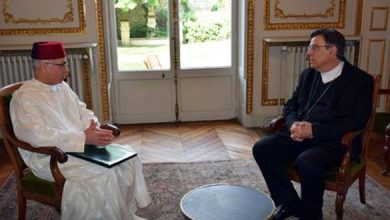 Photo of حريق كاتدرائية نوتردام دو باري: سفير جلالة الملك بفرنسا يجري محادثات مع رئيس أساقفة باريس