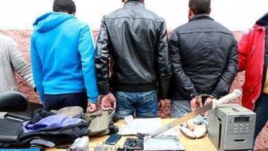 Photo of الدار البيضاء: توقيف 3 أشخاص لارتباطهم بشبكة إجرامية تنشط في التهريب الدولي للمخدرات