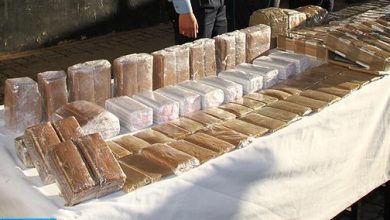 Photo of الحسيمة: إحباط عملية للتهريب الدولي للمخدرات وحجز طن و216 كلغ من مخدر الشيرا